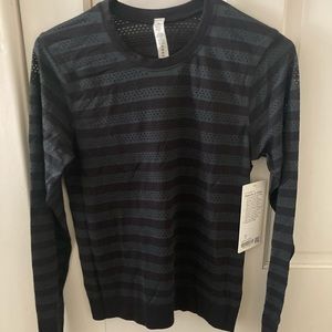 Lululemon Breeze By Long Sleeve